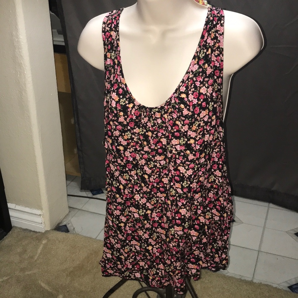 Floral tank top